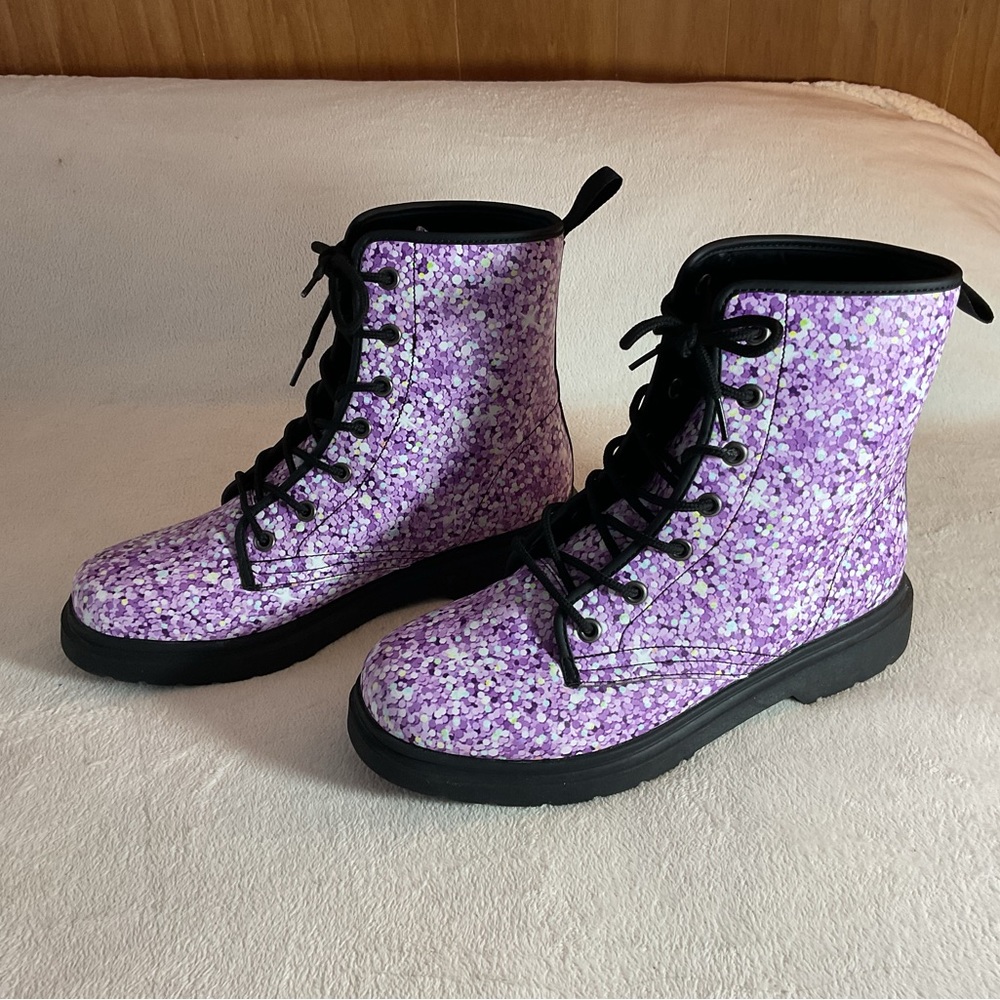 Purple glitter print work boots